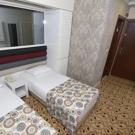 Hotel Yat